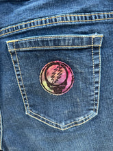 Load image into Gallery viewer, Sz 20 denim shorts