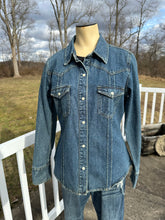 Load image into Gallery viewer, Women’s Sz L denim shirt jacket with tie dyed bolt and Pink Floyd appliqué.