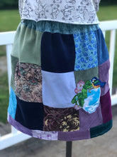 Load image into Gallery viewer, Sz S patchwork Birdsong skirt with pockets