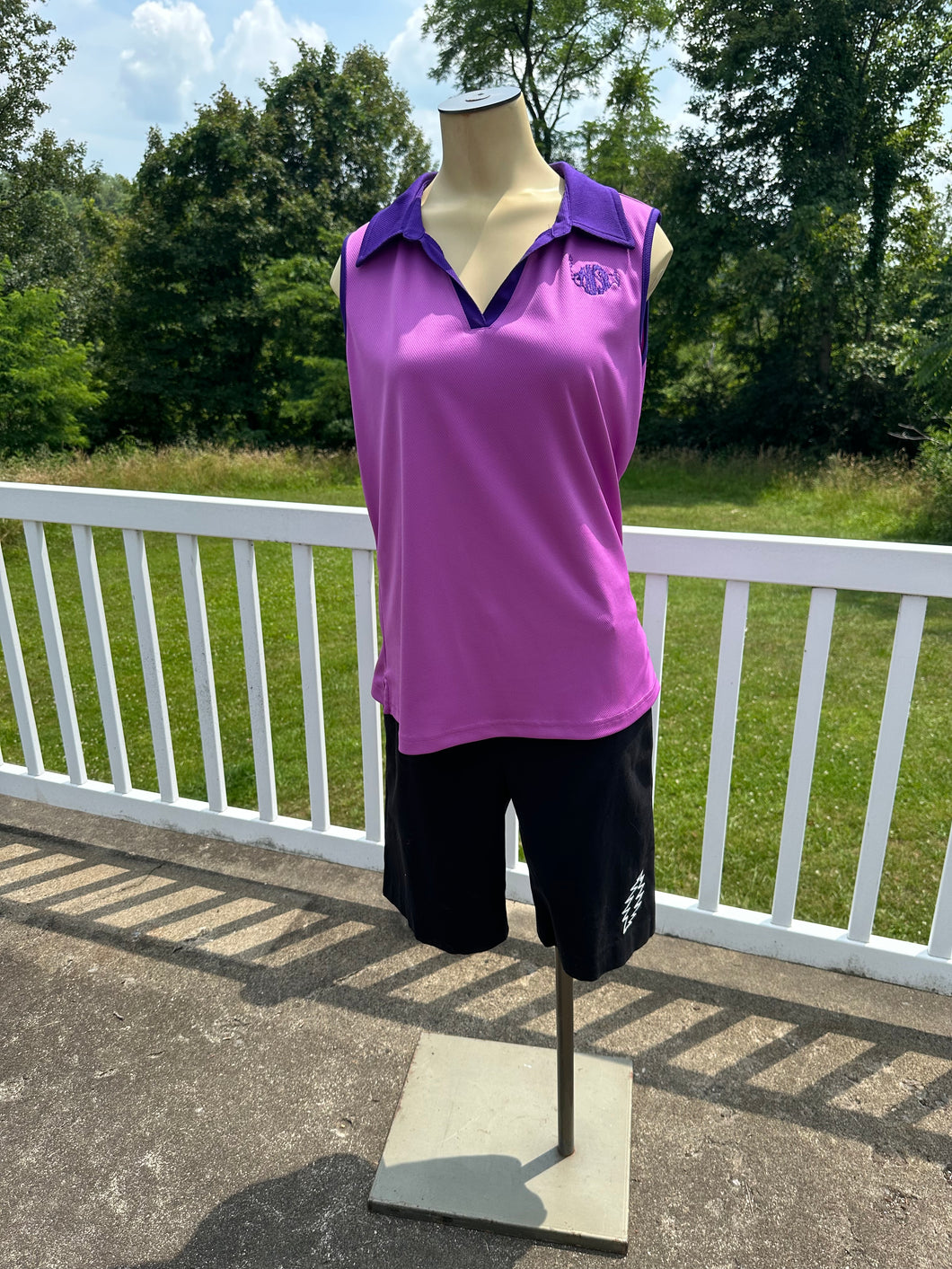 Women’s size large embroidered phish golf tank top