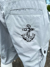 Load image into Gallery viewer, Sz 34 Lost Sailor cargo shorts
