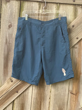 Load image into Gallery viewer, Men’s sz 32 Outdoor life embroidered morel mushroom shorts
