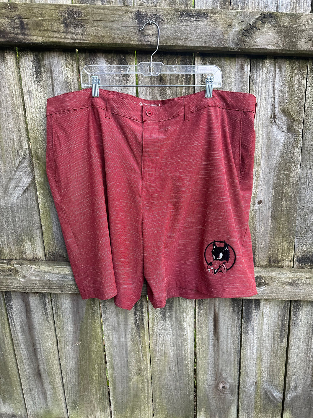 Sz 4XL embroidered Dire Wolf