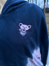 Load image into Gallery viewer, Sz XXL women’s tie dye embroidered hoodie
