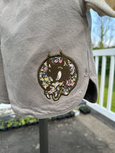 Load image into Gallery viewer, Women’s size M Dire Wolf shorts
