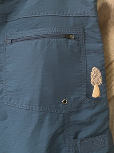Men’s sz 32 Outdoor life embroidered morel mushroom shorts