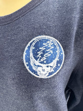 Load image into Gallery viewer, Sz L women’s Counting Stars by Candlelight fleece crew neck
