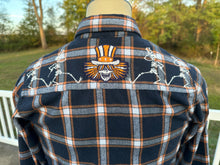 Load image into Gallery viewer, Sz M blue and orange plaid US Blues embroidered flannel
