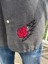 Load image into Gallery viewer, Sz M embroidered Dickies Bertha button up
