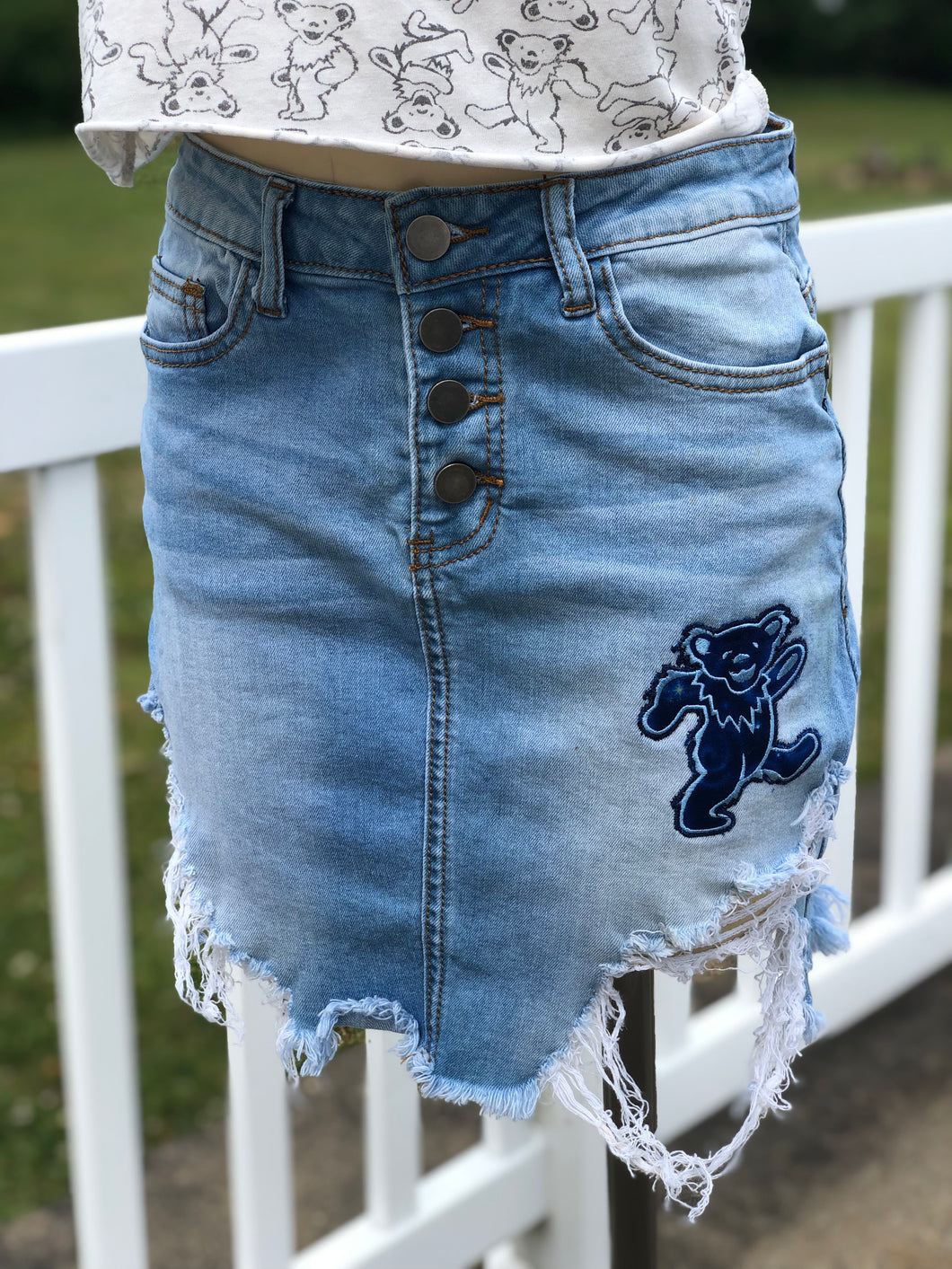 Sz M denim bear skirt