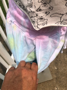 Sz M tie dyed embroidered mushroom shorts