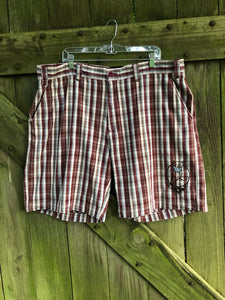 Sz 44 embroidered Steal Your Bear shorts