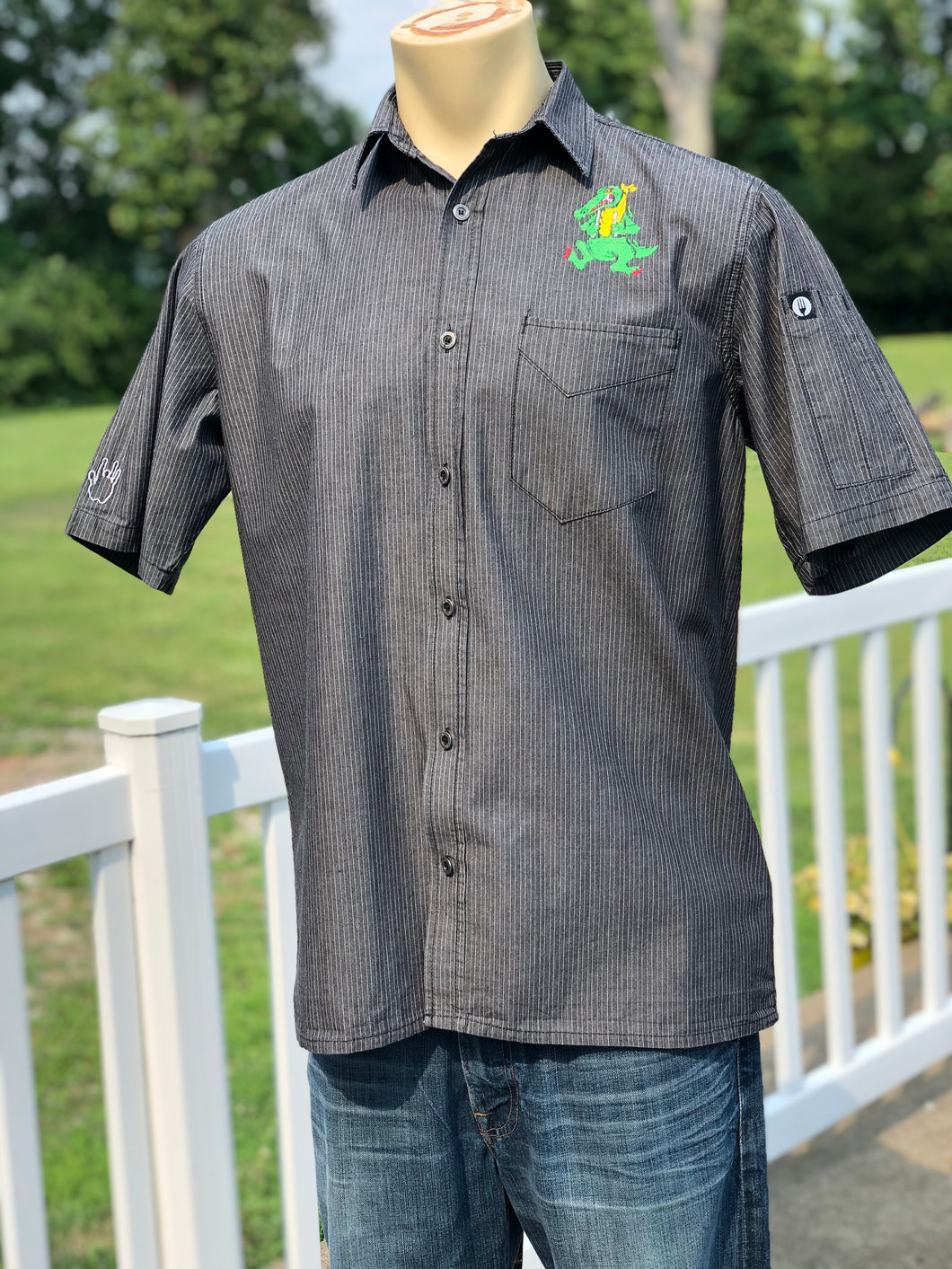 Embroidered chef shirt with alligator and Jerry hand