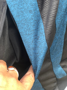 Sz XXL Black and teal blue bolt shorts
